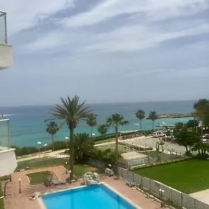 Pallinio Court 402 Fig Tree Bay- Beach, Iasonos Str 7a Apartment
