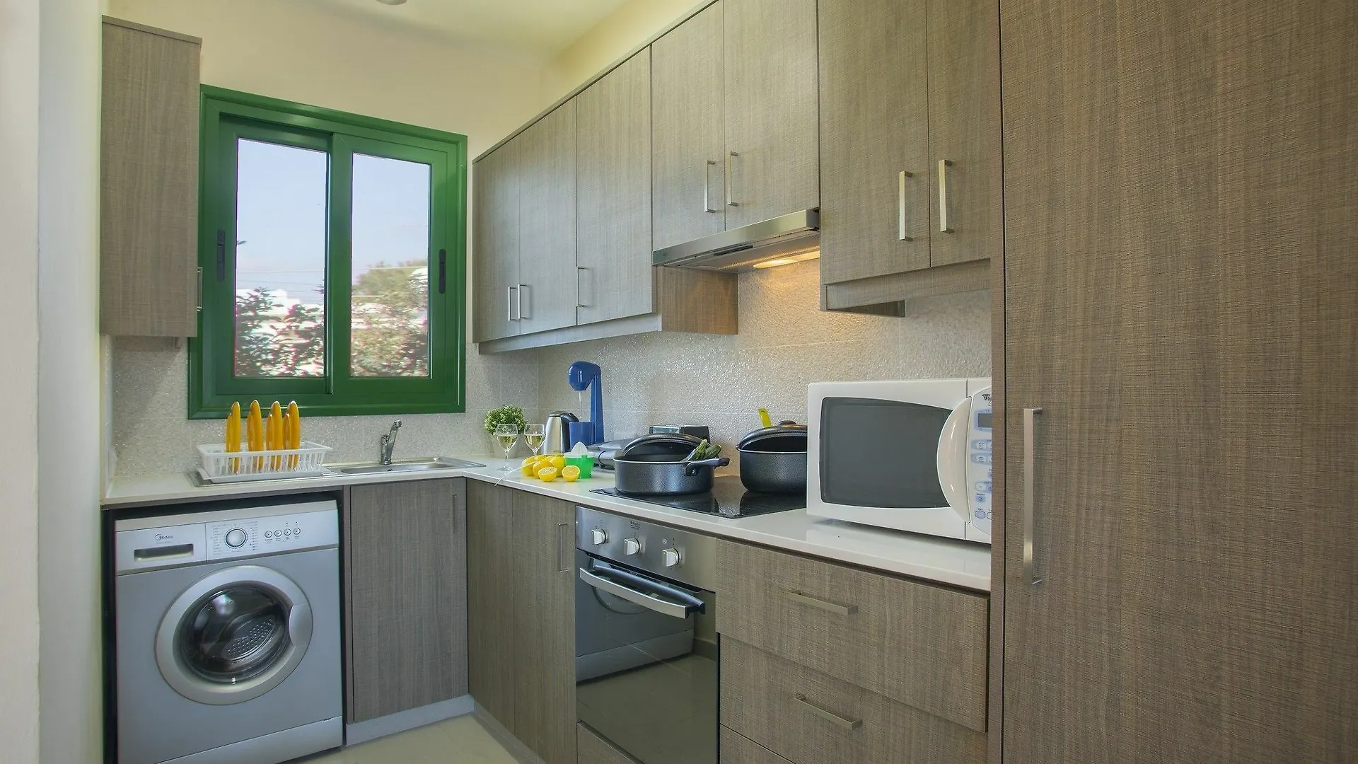 Protaras Olive Suite